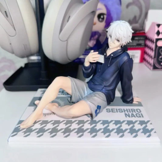 In Stock BLUE LOCK Action Figures Nagi Seishiro Anime Figure Sitting Figurine PVC Collectible Model Kids Doll Toys Gifts