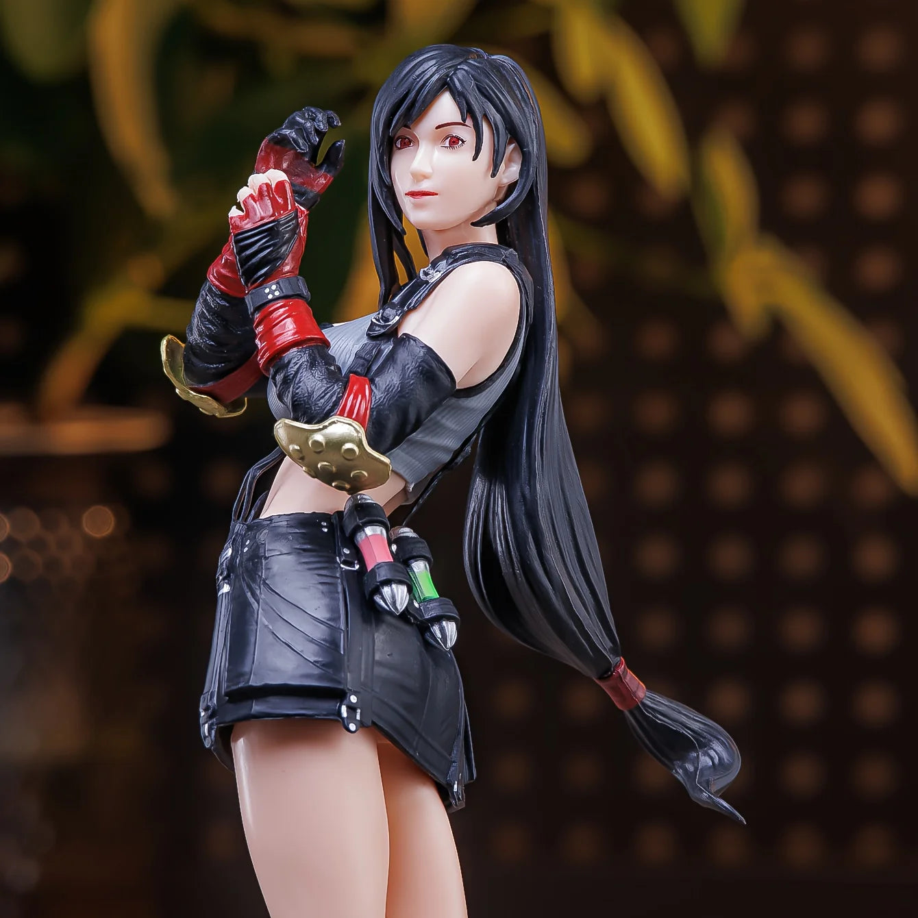 ff7 Tifa Tifa Female Fighter Anime Statue Figure Ornaments Small Gifts Room Decorations Christmas Gifts - WHITE