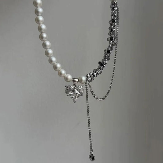 New Irregular Choker Vintage Tassels Zircon Heart Pendant Necklace For Women Female White Imitation Pearl Chain Valentine's G