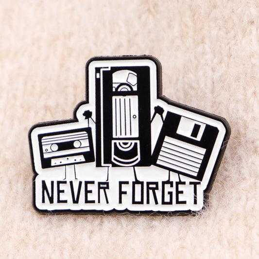 Vintage 1985 Brooch Creative Tape Enamel Pins Music TV Lapel Pin For Backpack Clothing Accessories Metal Badge Jewelry Gift