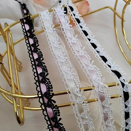 Lace Trim, Pink Floral Lace Trim 1 Yard, Sewing Projects, Scrapbooking Supplies, DIY Crafts, Wide Lace for Gift Wrapping
