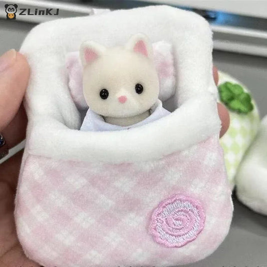 ▶1Pcs Cute Plush Four-leaf Clover Doll Bed 8*6*1CM Soft Sleeping Bag Mini Doll Room Decoration Furniture Doll Accessories