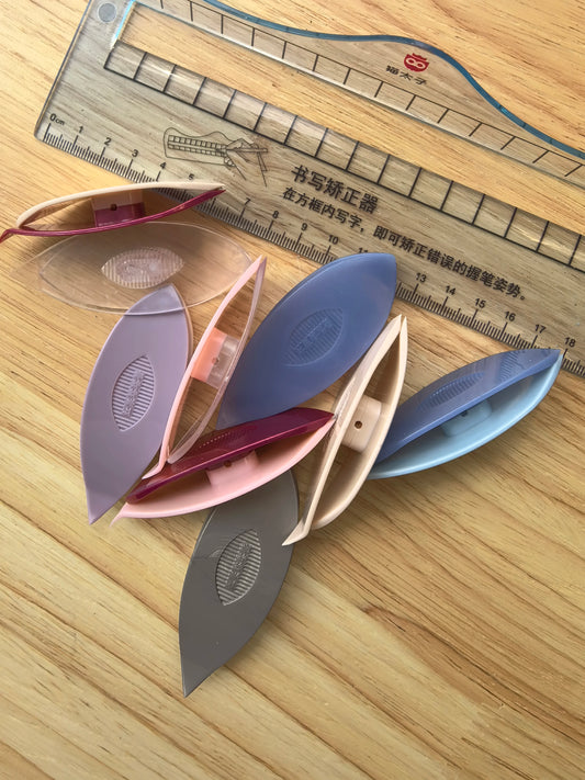 Large Tatting Shuttle – 7.8cm Lace Making Tool, Assorted Colors (Shipped at Random) 1order=1 pc