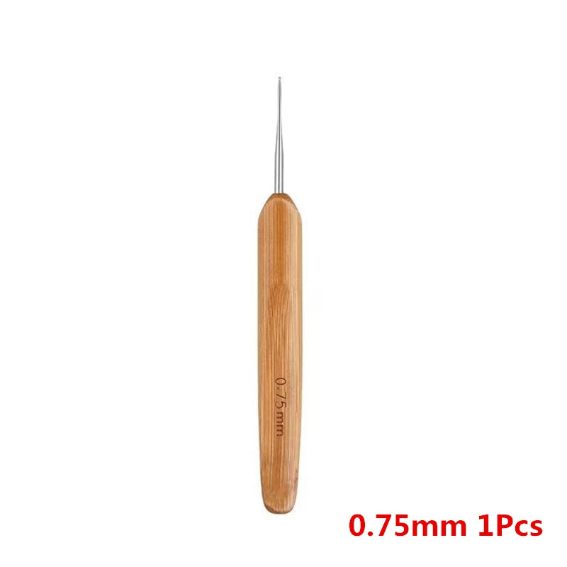 1Pc 0.5mm/0.75mm Dreadlock Crochet Hook Wood Crochet Needles Hair Dreadlocks Tool for Braid Craft - 0.75mm 1 hook