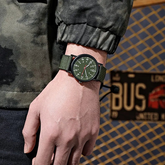2023 Fashion Men Watches Fashion Mens Quartz Watch Luminous Hands Male Clock Big Dial Waterproof Man Wristwatch