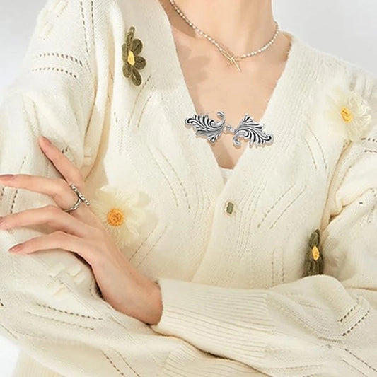 Vintage Sweater Clip Cape Cloak Clips Retro Cardigan Clasp Shawl Collar Clasp Dress Shirt Brooch for Cape Cloak Scarf Clip
