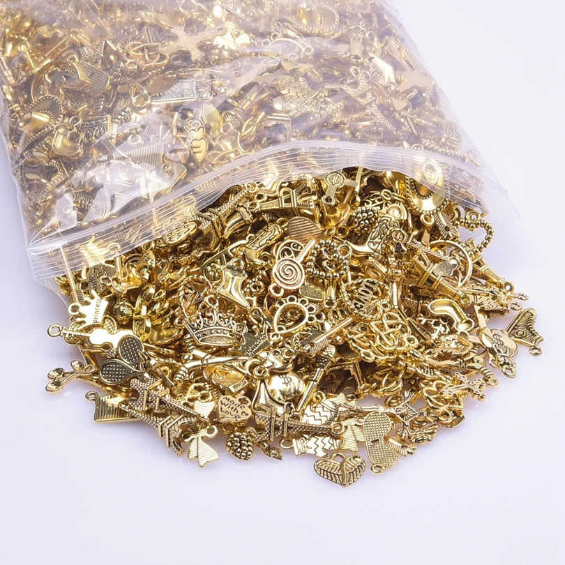 50pcs/Lot Vintage Gold Color Random Mix Small Cute Pendant Charm Metal Alloy Jewelry Making Handmade Materials To Make Bracel