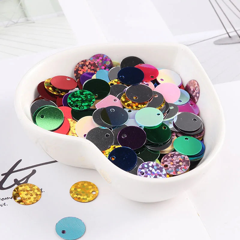 10g/Pack Round Sequin 6mm 8mm 10mm 15mm 20mm 30mm Sewing Sequins For Craft, Jewelry Accessories, Wedding Dress Craft 28 Color