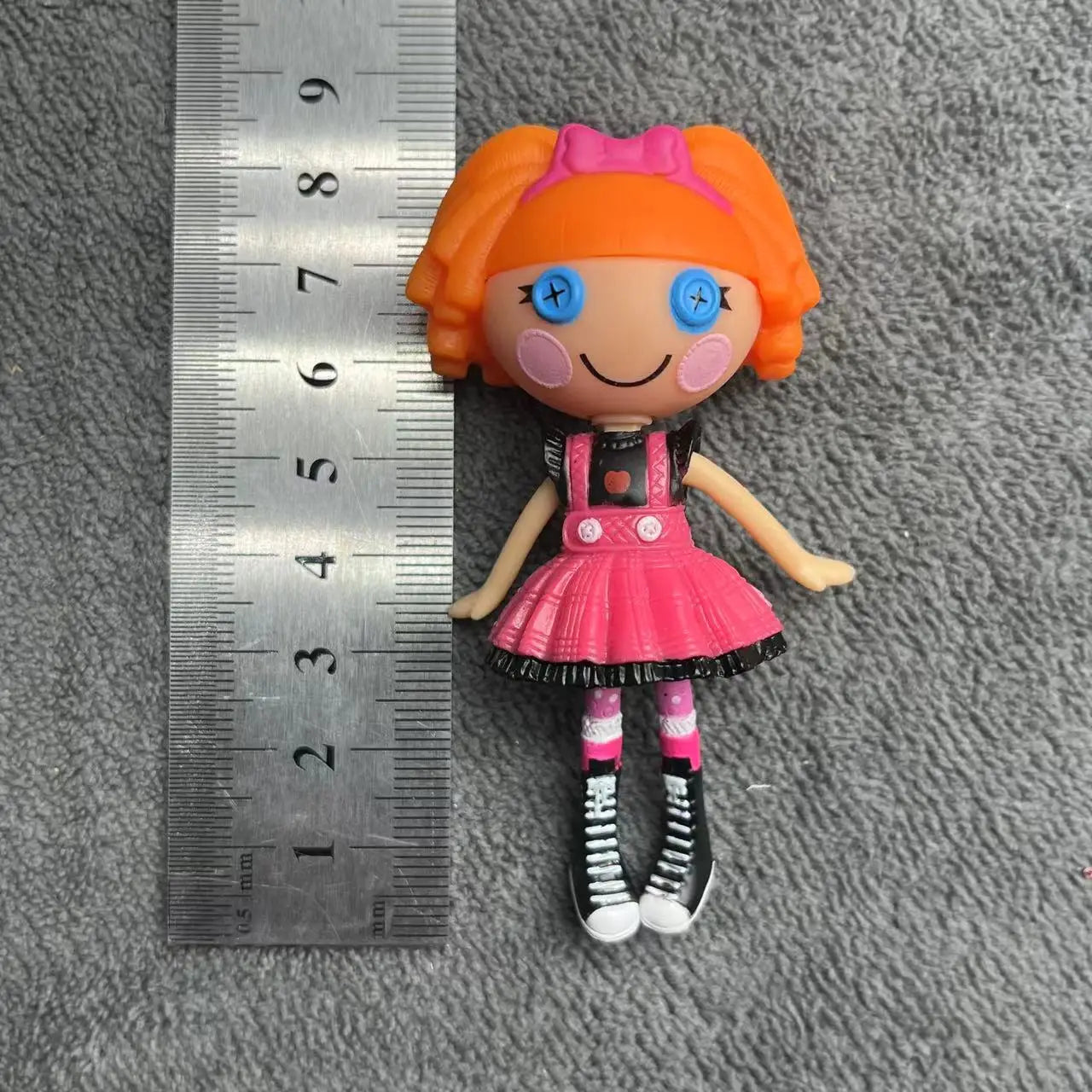 Original 8-10cm Can Choose Lalaloopsy Little Sister and Pet Dolls PVC Holiday Gift Collection Pvc Toys - A13-1PC