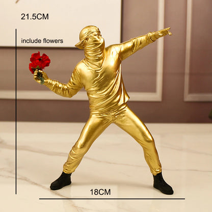 1 pc Resin Banksy Sculptures Flower Thrower Statue Bomber Home Decoration Desk Accessories Collectible Figurine Decorative In