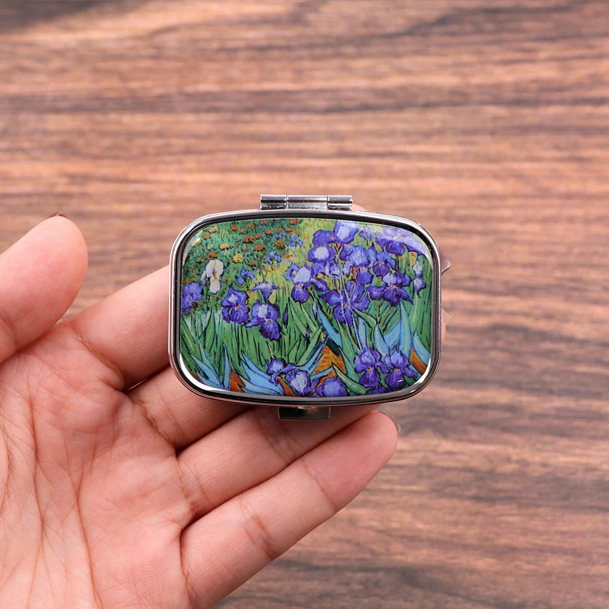 Van Gogh Art Mini Pill Box 2-Compartment Medicine Pill Organizer Household Portable Medicine Storage Box Travel Jwelery Gift 