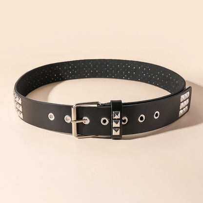 New Vintage-Style Belt with Square Beads and Rivets, Metal Pyramid-Shaped Belt. Unisex Punk-Style Belt with Five-Bull Design,