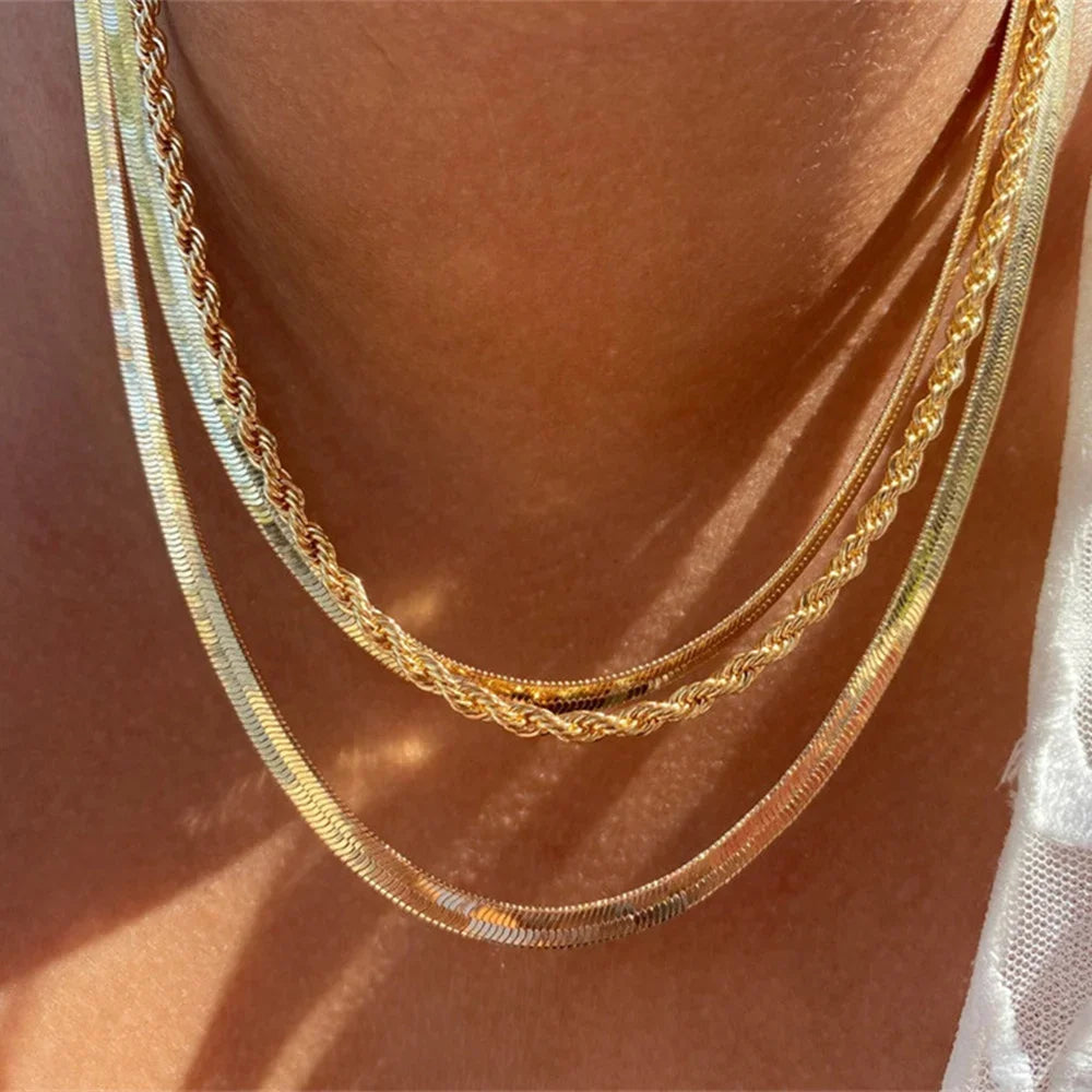 Vintage Punk Gold-plate Thick Chain Head Portrait Coin Pendant Necklace For Women Fashion Multilevel Geometric Hip Hop Jewelr