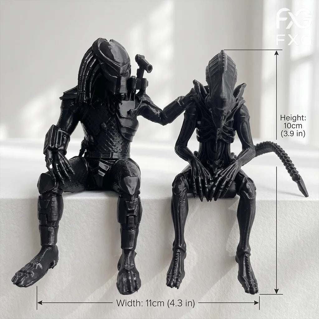 Sci-Fi Alien Creature Figurine Ornament, Office Desk Supplies, Dark Sci-Fi Style Desk Decor Accent