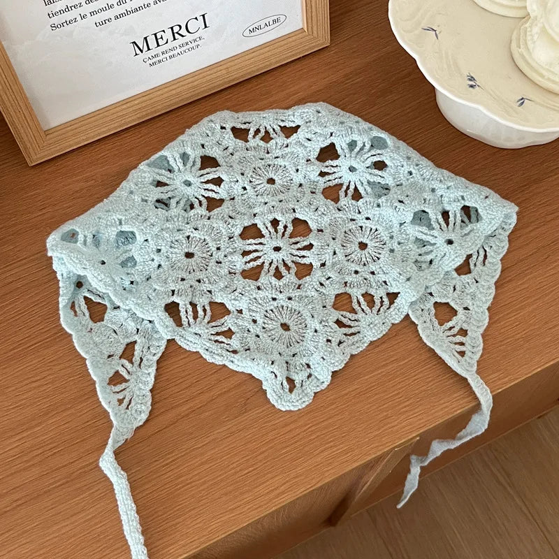 Fashion Knitted Headscarf Women French Pastoral Style Triangle Headband Handmade Crochet Headband Towel Retro Flower Headscar