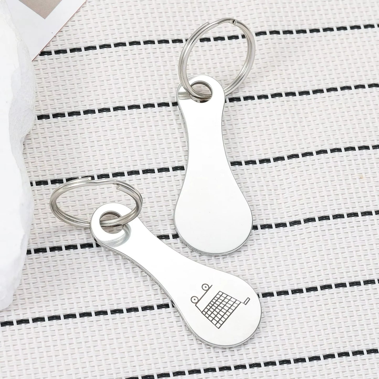  1Pcs Cart Shopping Token Trolley Key Keychain Coin Quarter Grocery Supermarket Holder Keyring Metal Ring Change Unlock Coin