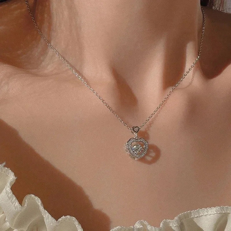 Korean Fashion Sweet Heart Shaped Necklace For Women Crystal Zircon Pendant Clavicle Chain Elegant Romantic Party Gift Jewelr