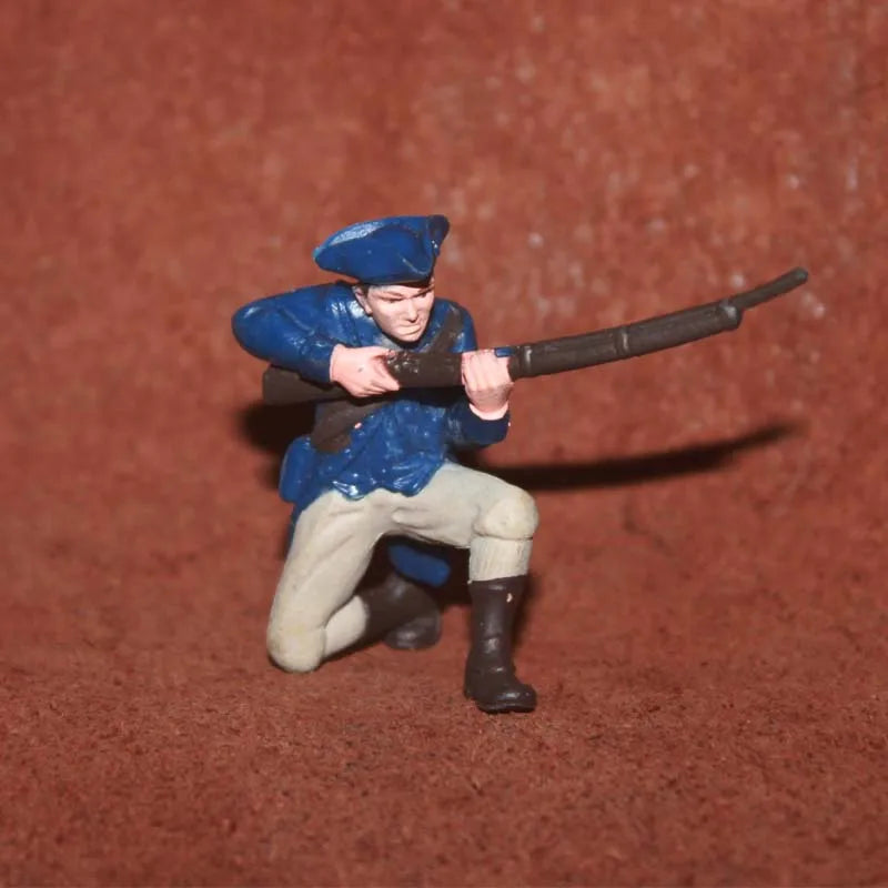 Medieval Figure Musketeer Miniatures Ornaments Simulation Army Flagman Piper Soldier Action Figure Figurine Model Children To
