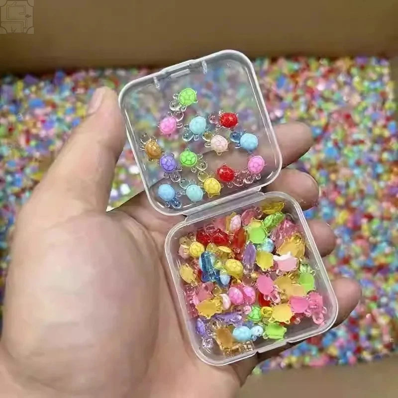 100Pcs Mini Resin Turtles Night Glow Turtle Figurines Multi-Function Glow in The Night Turtle Miniatures for Micro Landscapin