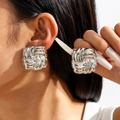 Vintage Geometry Irregular Eardrop Personality Asymmetry Dripping Oil Earrings for Women Fashion Daily Commuting Jewelry Gift