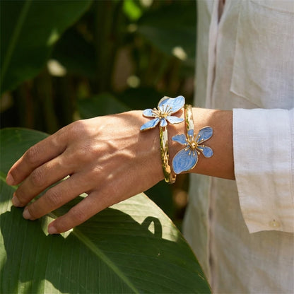 Elegant Enamel Flower Open Cuff Bracelet For Women Gold Plated Metal Pink White Blue Floral Bangles Beach Party Vacation Jewe