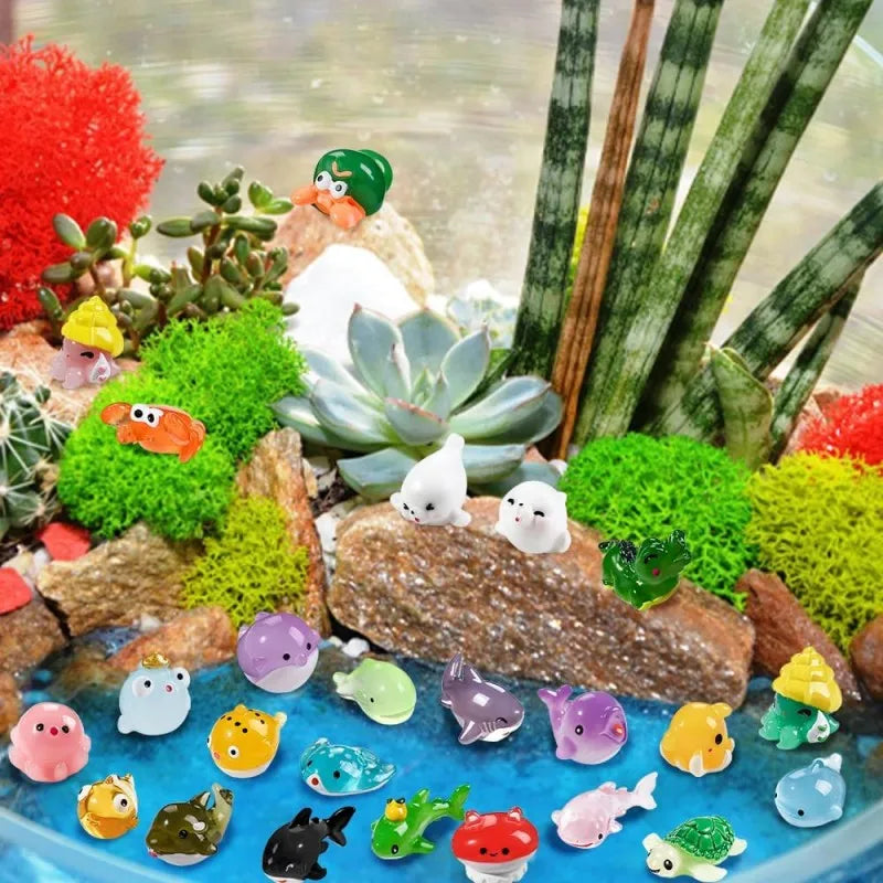 Mini Ocean Resin Animals Tiny Sea Animals Figurines Marine Miniature Decorations for DIY Fish Tank Potted Micro Garden Landsc