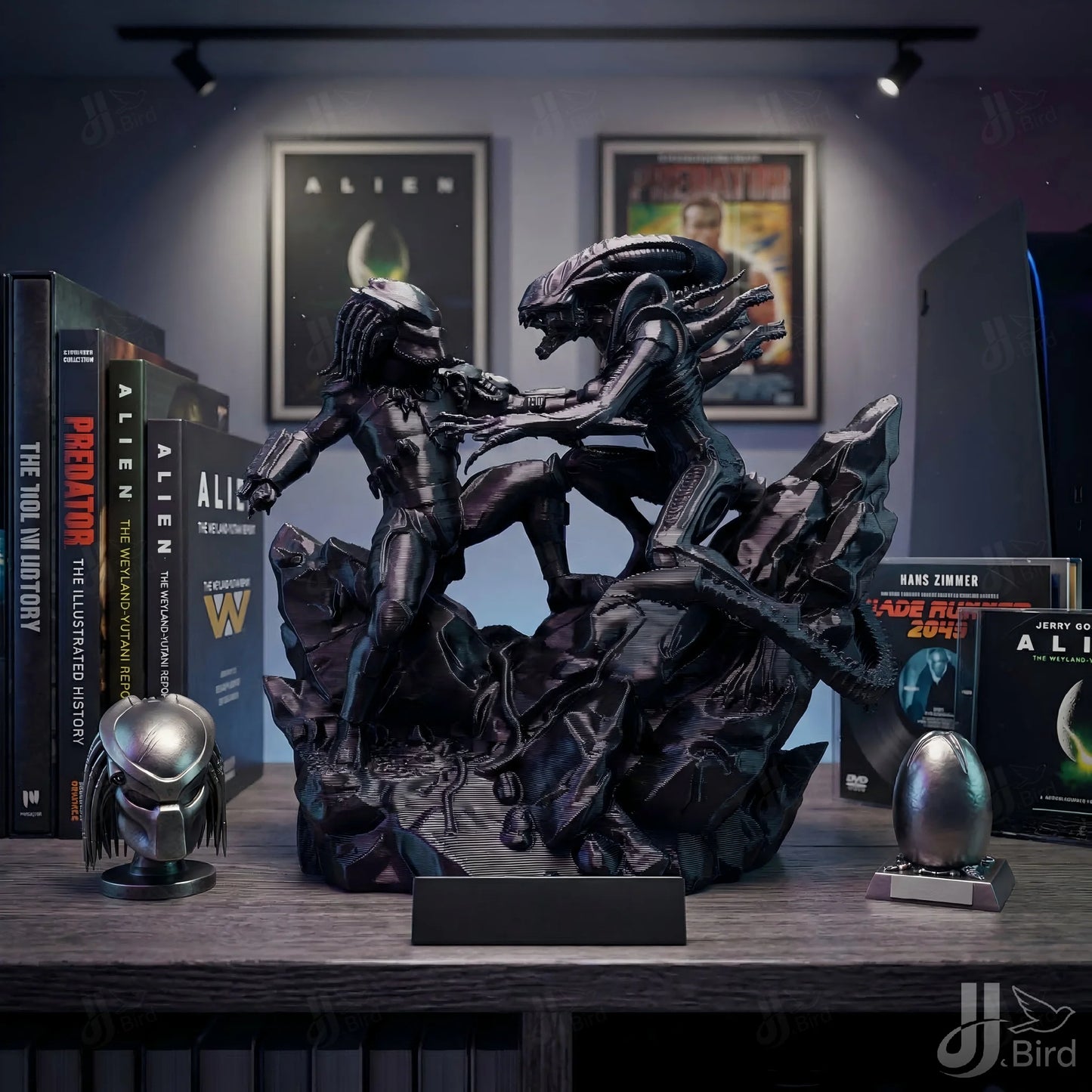 Alien Hunter VS Alien Monster Ornament, Dark Fantasy Style, Collectible Figurine, Home Desk Decoration, Creative Sculpture
