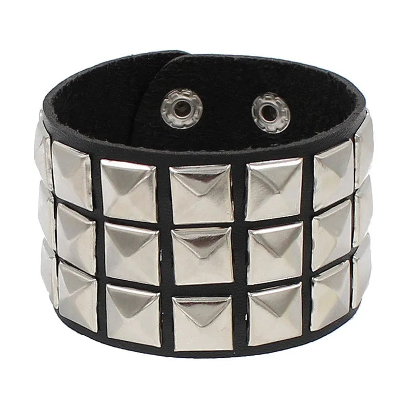 2023 New Gothic Punk PU Leather Bracelet 3 Row Cuspidal Spikes Rivet Chains Bracelet For Women Men' Friends Jewelry