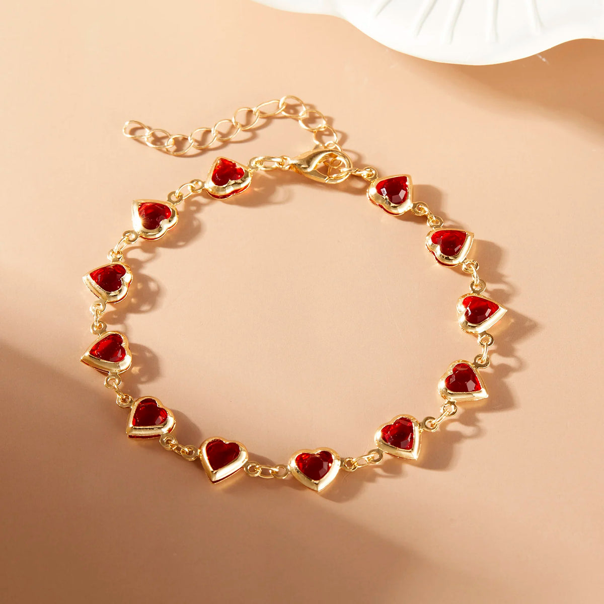 Elegant Red Crystal Zircon Metal Chain Bracelets for Women Colorful Heart Bracelets Party Wedding Wrist Charms Jewelry Gift -