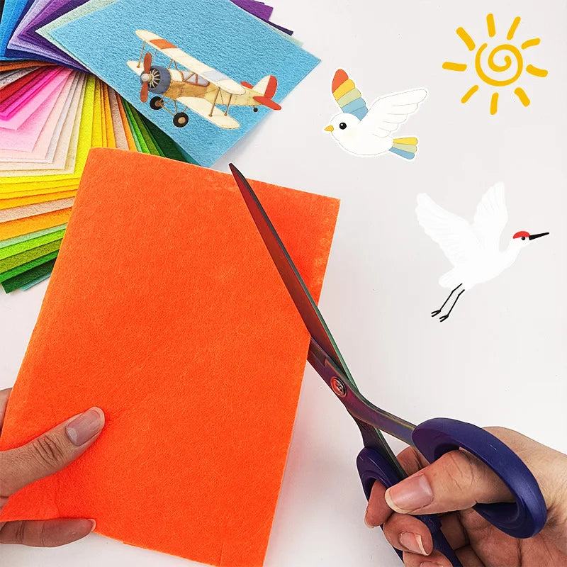20×30 cm thin and durable felt fabric, available in various colors, is suitable for handicrafts making, DIY crafts and sewing