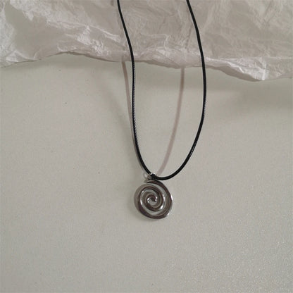 Vintage Spiral Vortex Pendant Hand-woven Leather Rope Necklace for Women Unisex Boho Pentagram Necklace Fashion 2023 Y2K Jewe