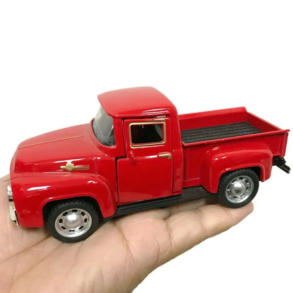 1/32 Red Metal Truck Model Vintage Alloy Mini Pull-Back Diecast Car Collection Decor Boys Children's New Year Christmas Toy G