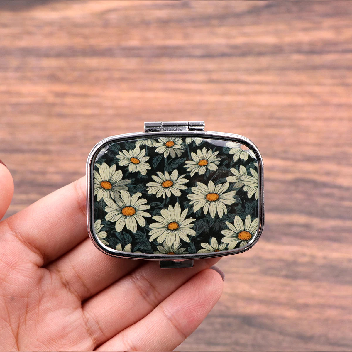 Van Gogh Art Mini Pill Box 2-Compartment Medicine Pill Organizer Household Portable Medicine Storage Box Travel Jwelery Gift 