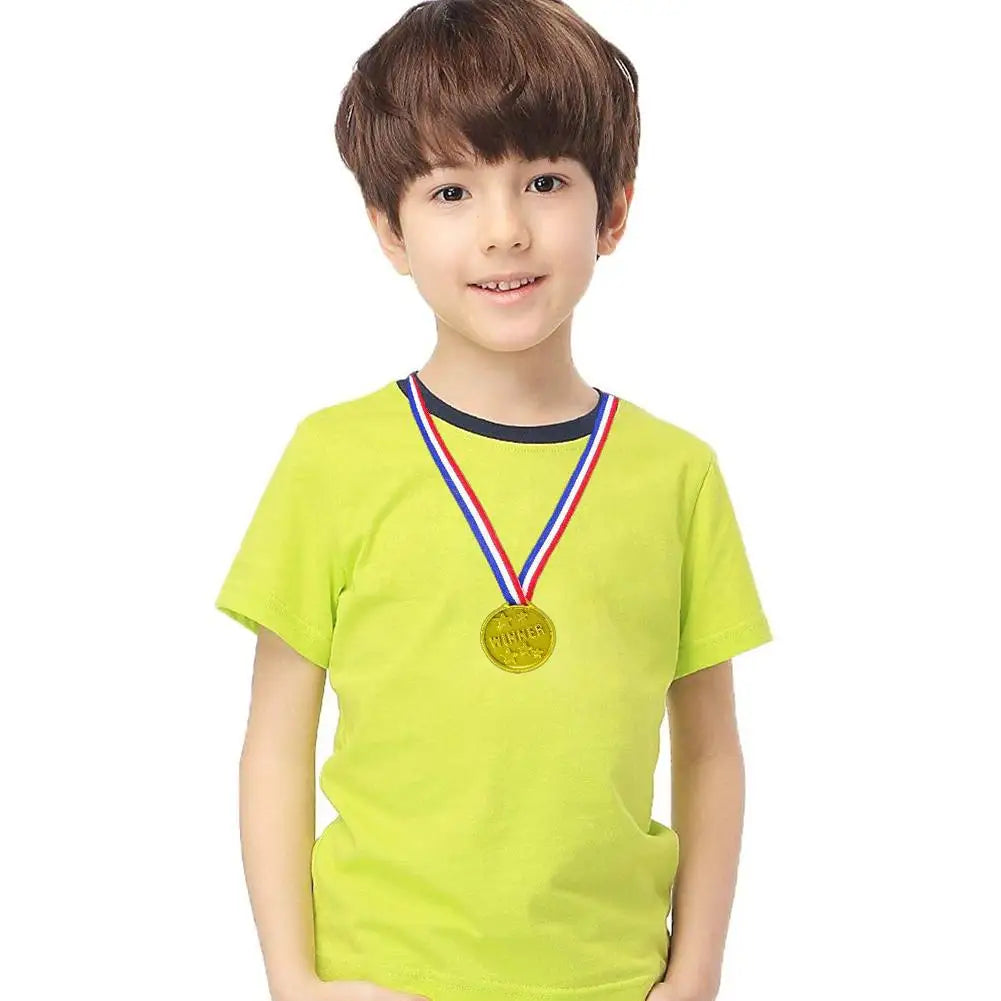10/20Pcs Plastic Gold Winner Award Medals Kids Birthday Party Favors Sports Game Prize Toys Soccer Football Party Pinata Fill