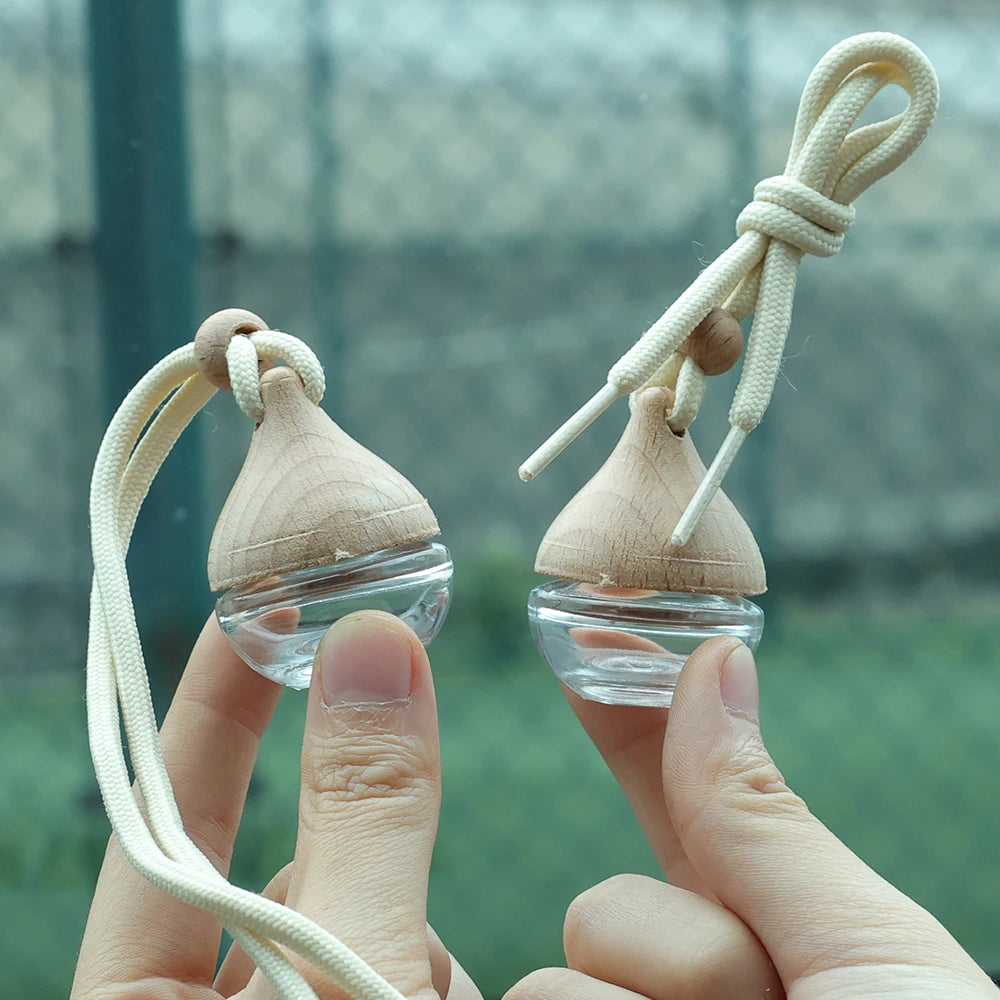 Round Car Perfume Bottle Ornament Aromatherapy Essential Oil Bottle Hanging Auto Air Freshener Car Decoration Interior for Ho