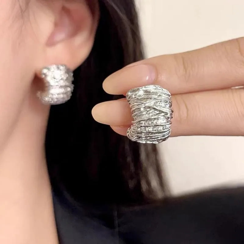 Vintage Elegant Blue Crystal Shell Pearl Conch Shape Stud Earrings for Women Fashion Simple Geometry Round Jewelry Party Gift