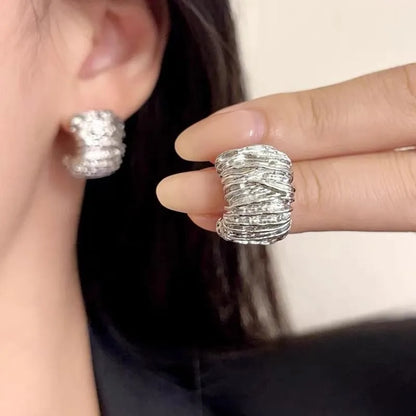 Vintage Elegant Blue Crystal Shell Pearl Conch Shape Stud Earrings for Women Fashion Simple Geometry Round Jewelry Party Gift