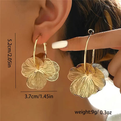 Exquisite Butterfly Flower Pendant Earrings Golden Vintage Earring Fashion Wedding Party Jewelry Accessories - A