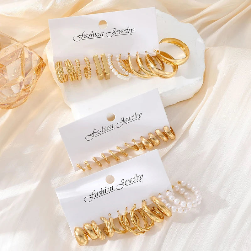 Fashion Geometric Hoop Earrings Set for Women Vintage Bohemian Pearl Gold Color Round Earring Punk Daily Wear Jewelry Gifts 2