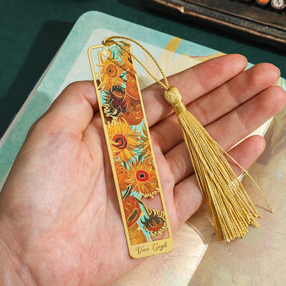 1 pc Retro Floral Painting Metal Bookmark Hollow Bronzing Bookmark With Tassel For Book Club Reader Writers Book Lovers Stude