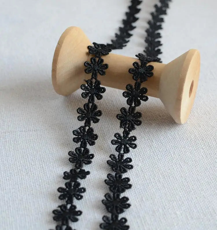 Lace Trim, Handmade Black White Lace Trim, 1 Yard Wide for Sewing, Vintage Style Trim for Scrapbooking, DIY Crafts and Embell