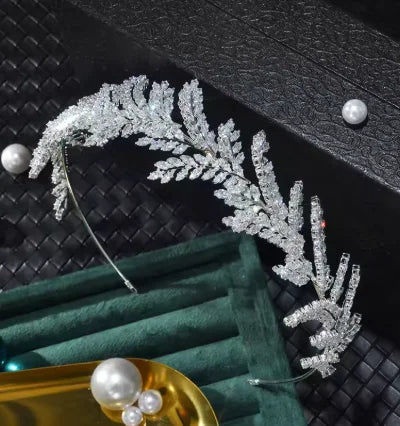 Bridal Hair Jewelry Cubic Zirconia Zircon Tiaras and Crowns Diadem For Brides Women Prom Pageant Headband Wedding Accessories