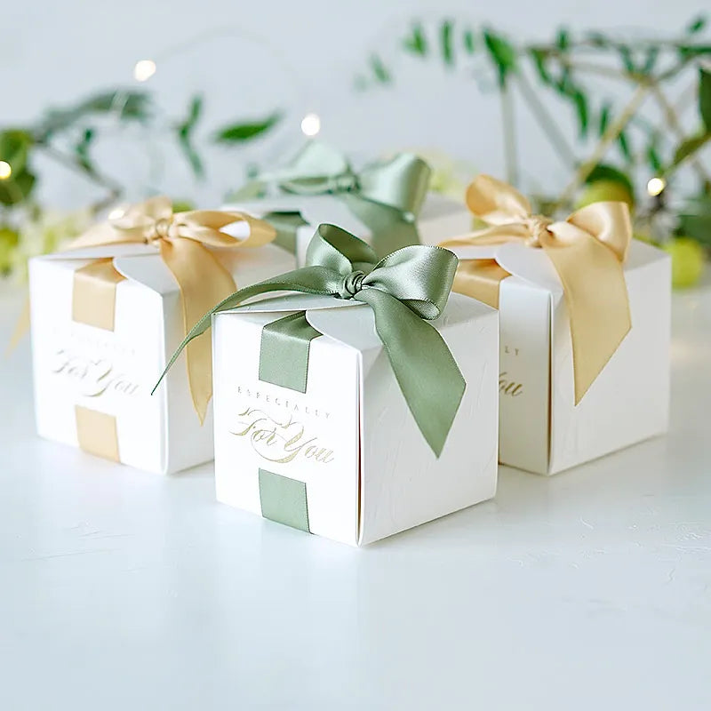 New Wedding Favors Gift Box Souvenirs Gift Box With Ribbon Candy Boxes For Christening Baby Shower Birthday Event Party Suppl