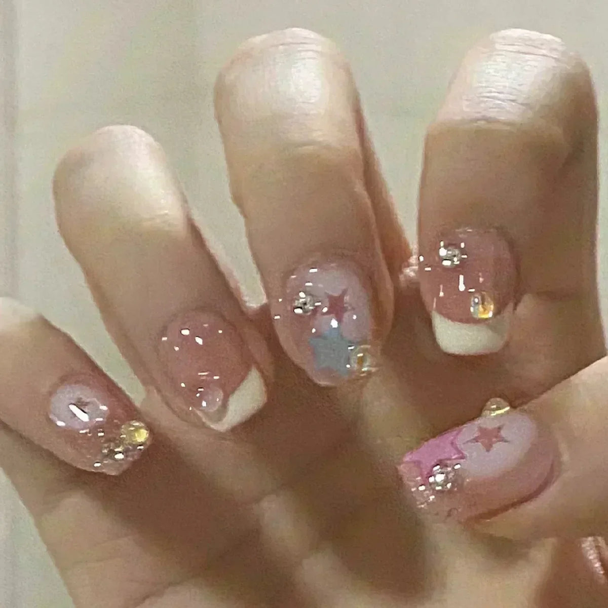 24pcs Detachable Short Press on Nails Y2k rhinestone False Nails with Glue Ballet Sweet Cool Girls Artificial False Nails Tip