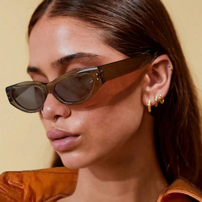Retro Cat Eye Sunglasses Women Vintage Small Eyewear Women Men Rivet Sun Glasses Female Eyewear UV400