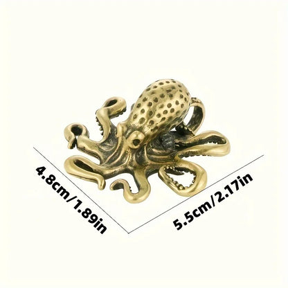 1 Piece of Pure Brass Vintage Octopus Ornament, Retro Tea Pet Collectible, Handcrafted Statue for Indoor and Outdoor Tabletop