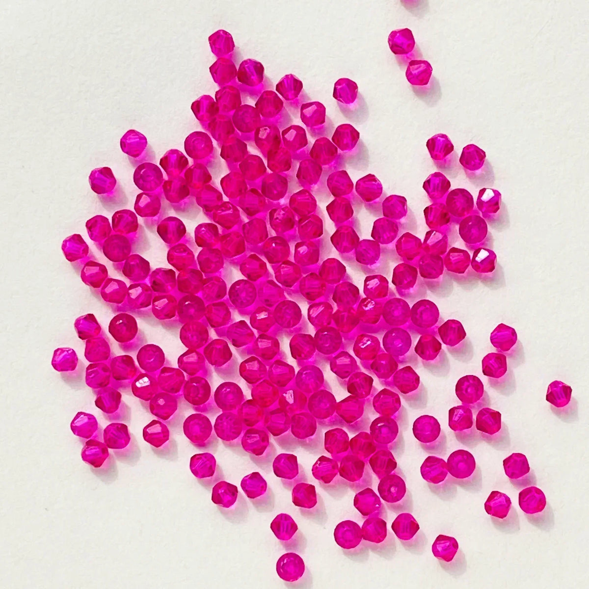 100PCS 4MM Shiny Faceted Austria Crystal Beads Bicone Beads Loose Spacer Beads for Jewelry Making DIY Bracelet Necklace Penda