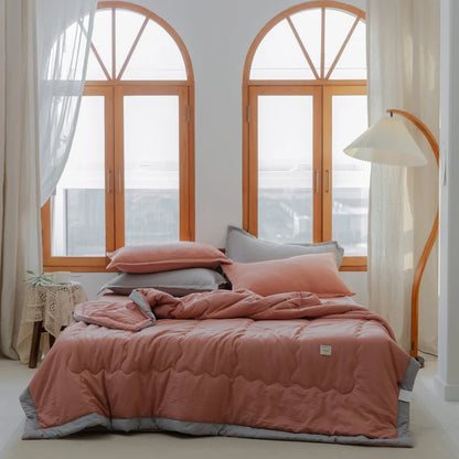 2025 new Japanese polyester cotton quilted summer quilt skin-friendly washable light luxury style solid color lightweight - R