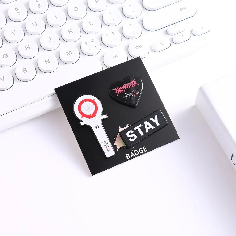 Stray kids mini brooch decoration accessories three piece set SKZOO mini animal bag clothing personalized decoration brooch -