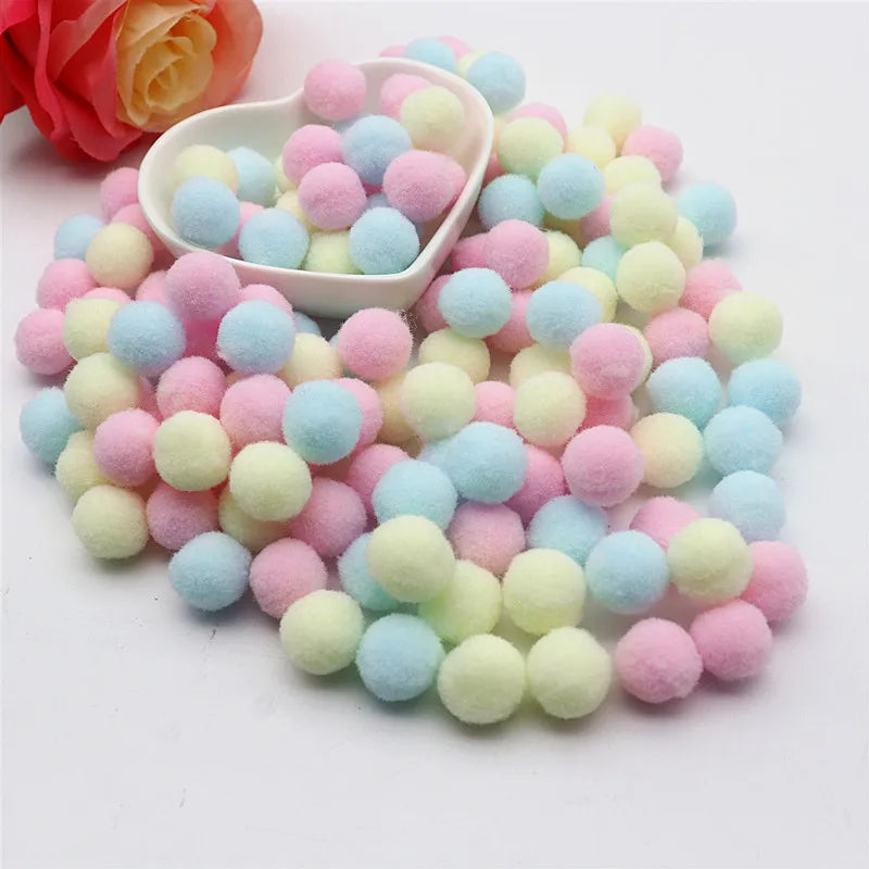 15g Fluffy Soft Pompom 8 Mm 10 Mm 15 Mm 20 Mm 25 Mm 30 Mm Plush Pompom DIY Home Decoration Crafts Toys